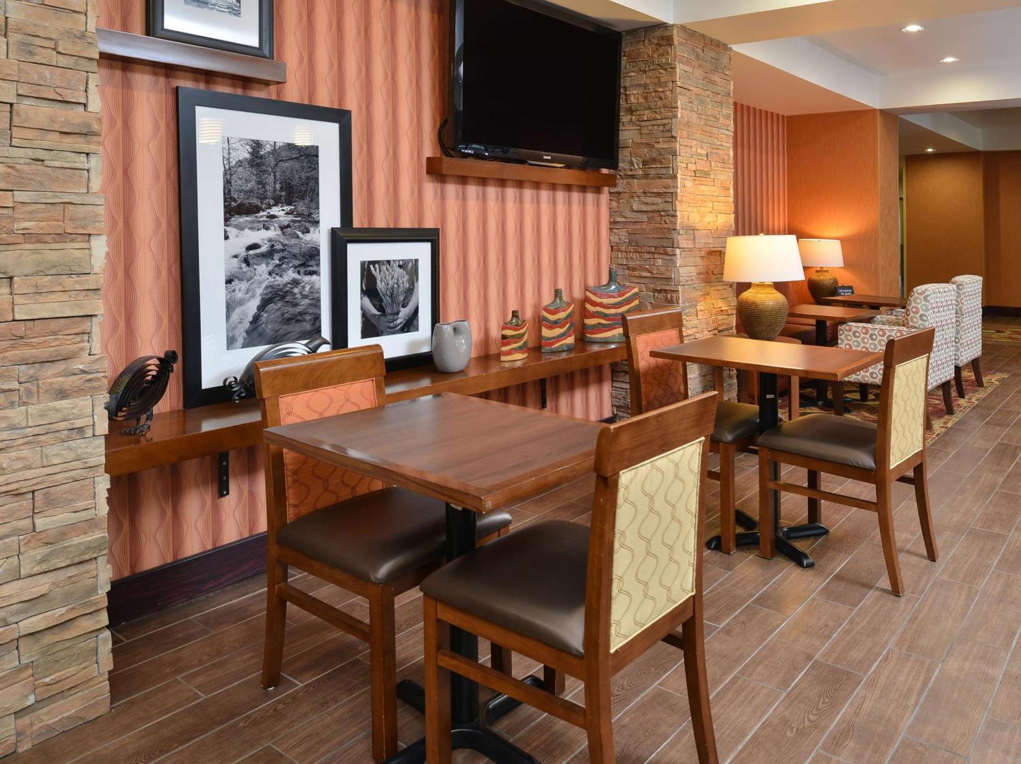 Hampton Inn Ottumwa Exterior foto